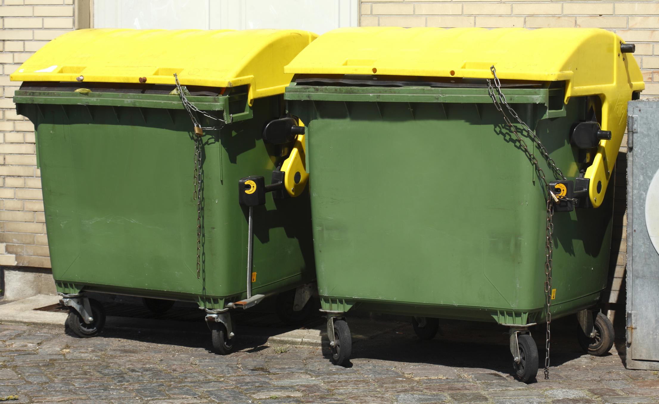 Fullerton Junk Haulers - About trash bin